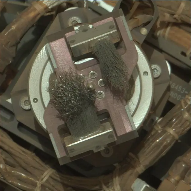 Sol 2443: Mast Camera (Mastcam)
