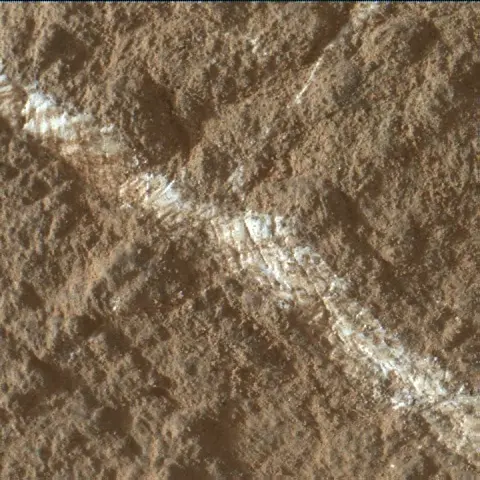Sol 2443: Mars Hand Lens Imager (MAHLI)