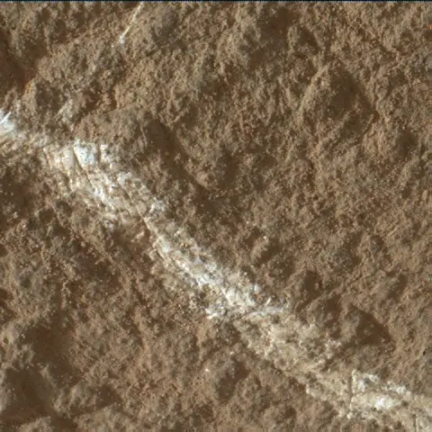 Sol 2443: Mars Hand Lens Imager (MAHLI)