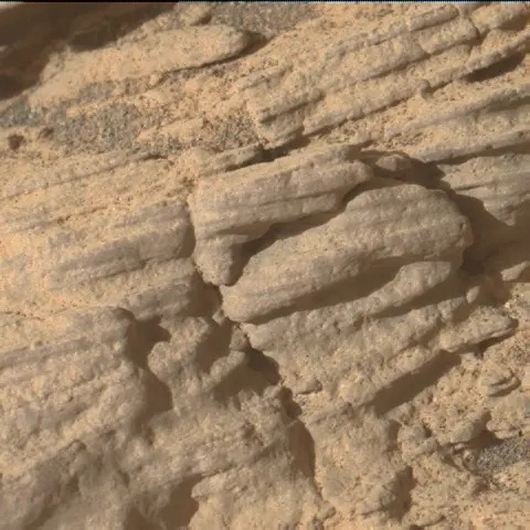 Sol 2444: Mars Hand Lens Imager (MAHLI)
