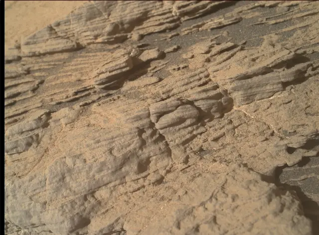 Sol 2444: Mars Hand Lens Imager (MAHLI)