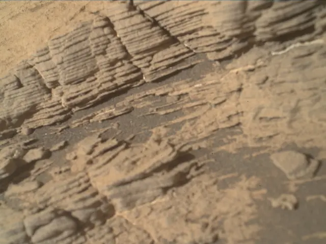Sol 2444: Mars Hand Lens Imager (MAHLI)