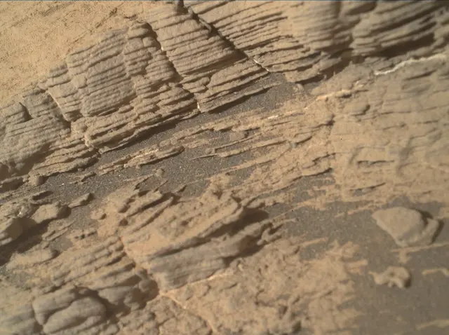 Sol 2444: Mars Hand Lens Imager (MAHLI)