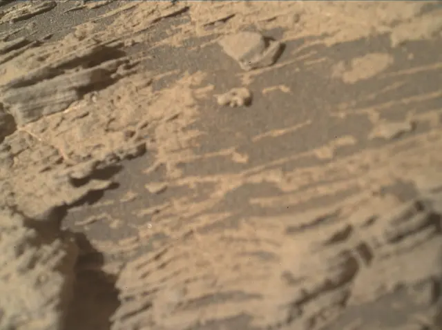 Sol 2444: Mars Hand Lens Imager (MAHLI)