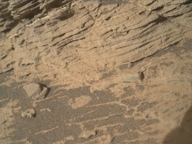 Sol 2444: Mars Hand Lens Imager (MAHLI)