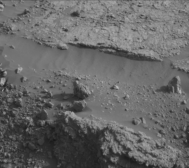 Sol 2449: Mast Camera (Mastcam)