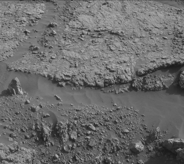 Sol 2449: Mast Camera (Mastcam)