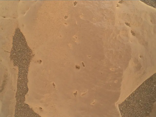 Sol 2449: Mars Hand Lens Imager (MAHLI)