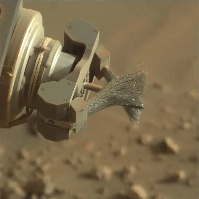 Sol 2450: Mast Camera (Mastcam)