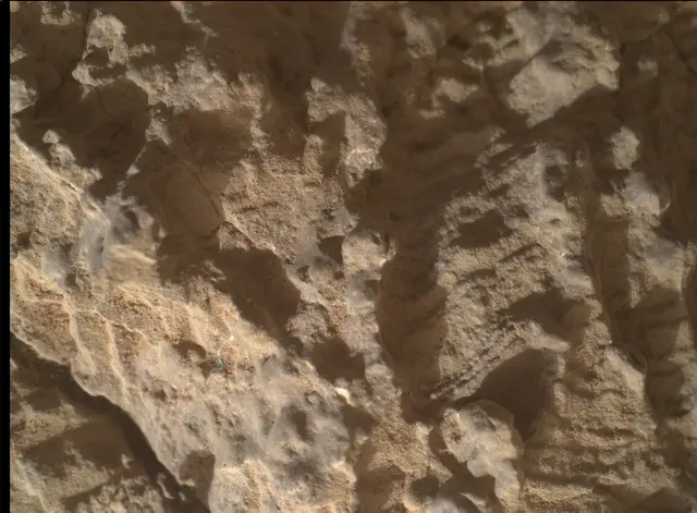 Sol 2450: Mars Hand Lens Imager (MAHLI)