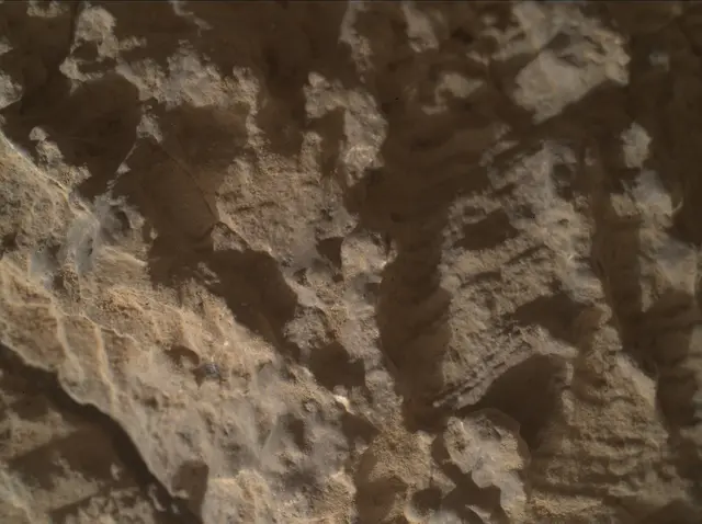 Sol 2450: Mars Hand Lens Imager (MAHLI)