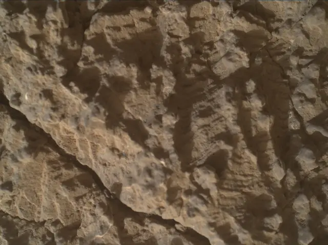 Sol 2450: Mars Hand Lens Imager (MAHLI)