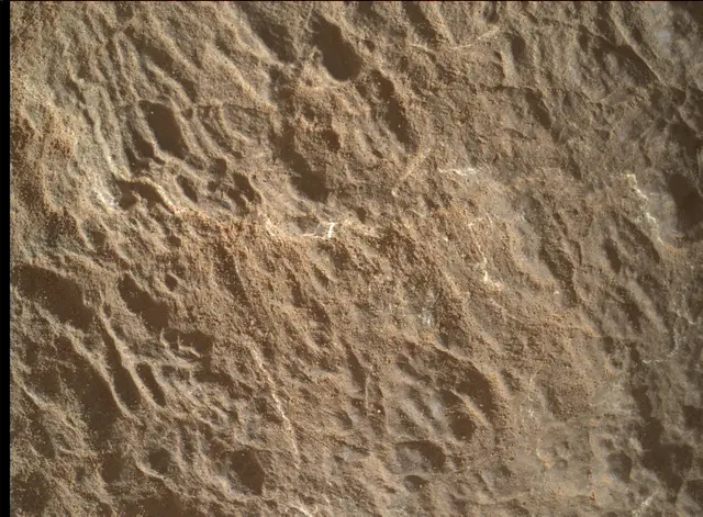 Sol 2450: Mars Hand Lens Imager (MAHLI)