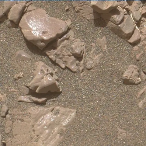 Sol 2452: Mars Hand Lens Imager (MAHLI)
