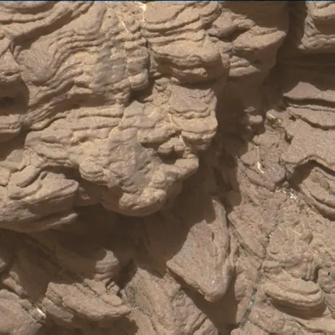 Sol 2452: Mars Hand Lens Imager (MAHLI)