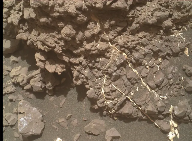 Sol 2452: Mars Hand Lens Imager (MAHLI)