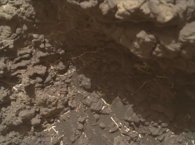 Sol 2452: Mars Hand Lens Imager (MAHLI)