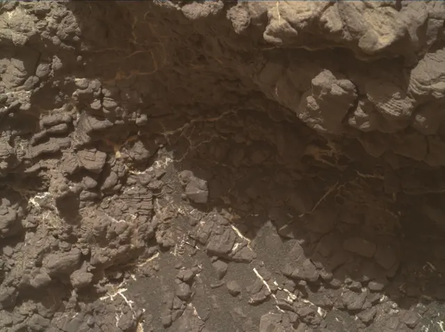 Sol 2452: Mars Hand Lens Imager (MAHLI)