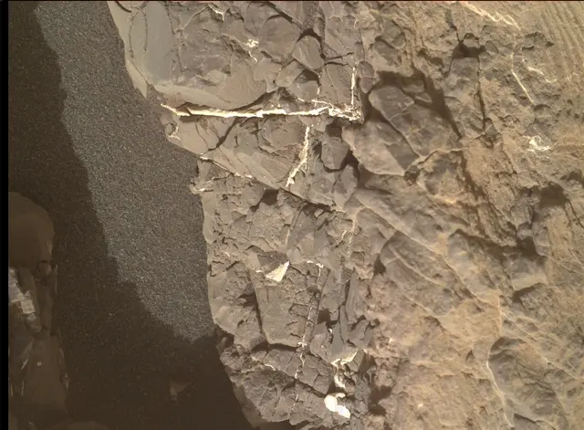 Sol 2452: Mars Hand Lens Imager (MAHLI)
