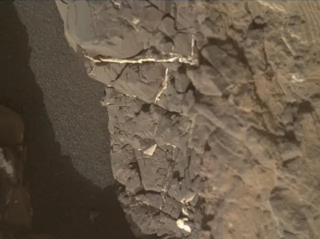Sol 2452: Mars Hand Lens Imager (MAHLI)