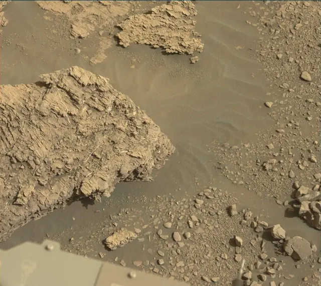 Sol 2453: Mast Camera (Mastcam)