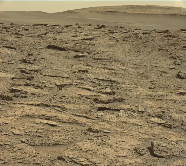 Sol 2453: Mast Camera (Mastcam)