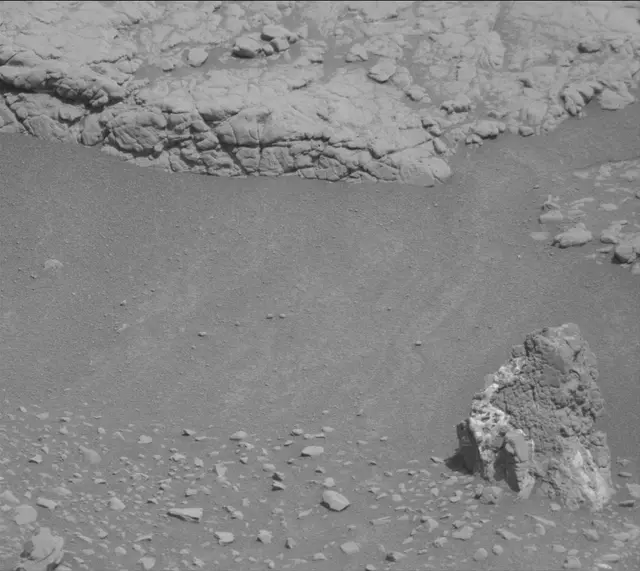 Sol 2453: Mast Camera (Mastcam)