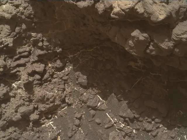 Sol 2453: Mars Hand Lens Imager (MAHLI)