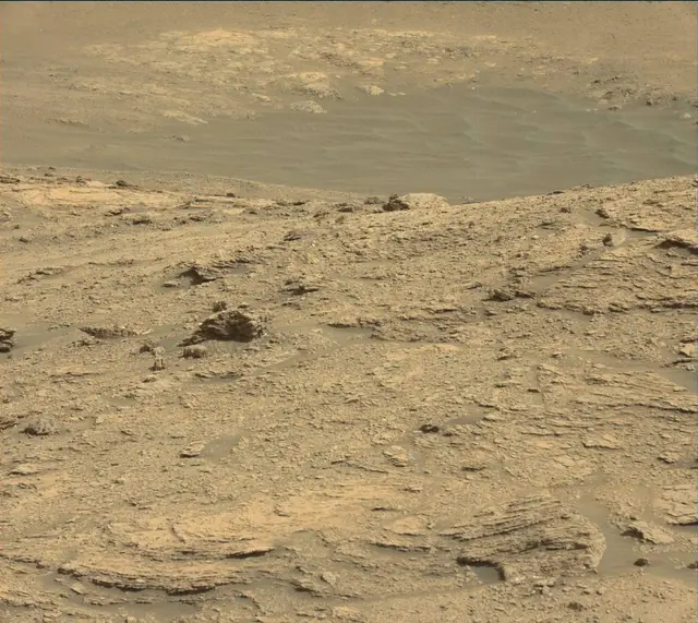 Sol 2454: Mast Camera (Mastcam)