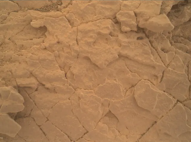Sol 2454: Mars Hand Lens Imager (MAHLI)
