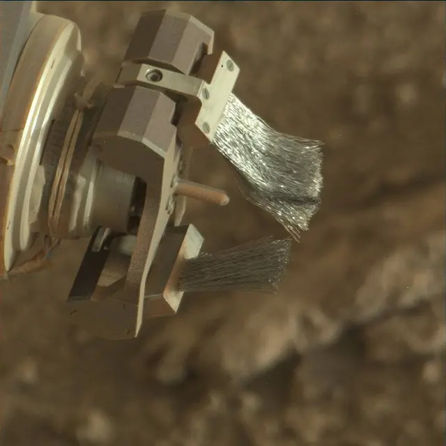 Sol 2458: Mast Camera (Mastcam)