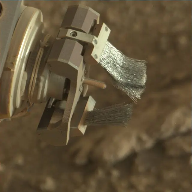Sol 2458: Mast Camera (Mastcam)