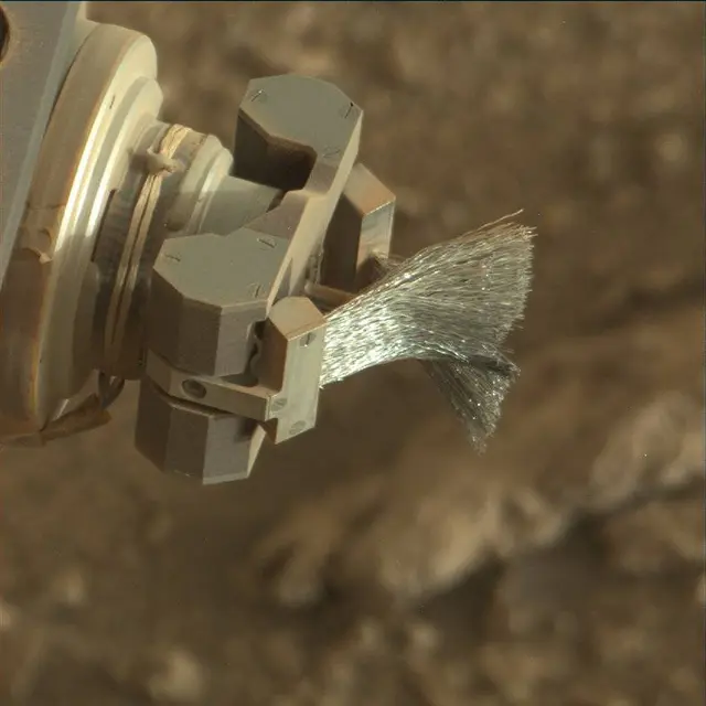 Sol 2458: Mast Camera (Mastcam)