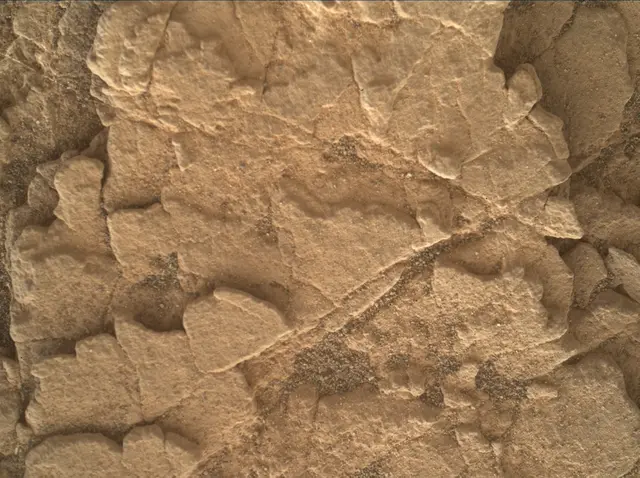 Sol 2458: Mars Hand Lens Imager (MAHLI)