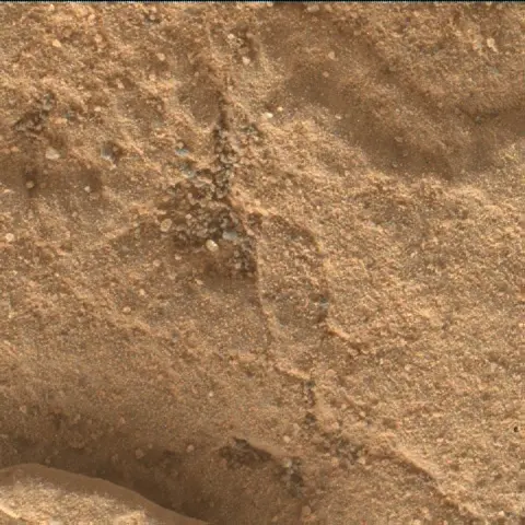 Sol 2458: Mars Hand Lens Imager (MAHLI)