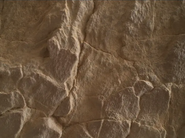 Sol 2458: Mars Hand Lens Imager (MAHLI)