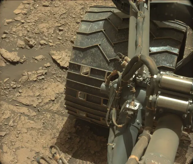 Sol 2459: Mast Camera (Mastcam)