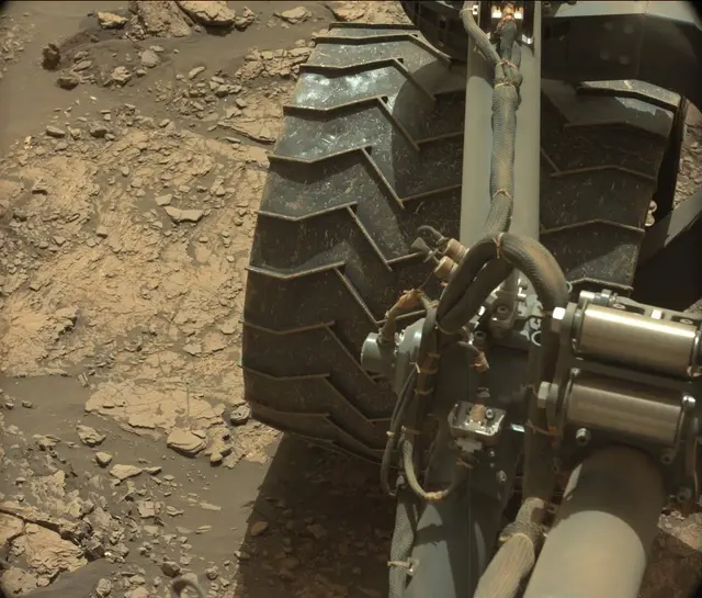 Sol 2459: Mast Camera (Mastcam)