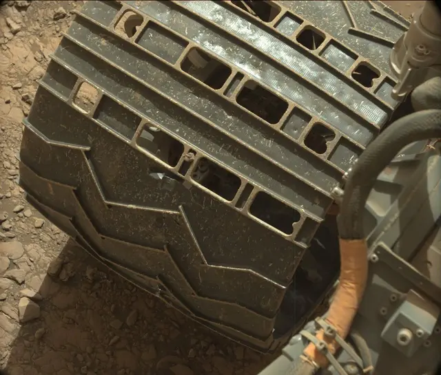 Sol 2459: Mast Camera (Mastcam)