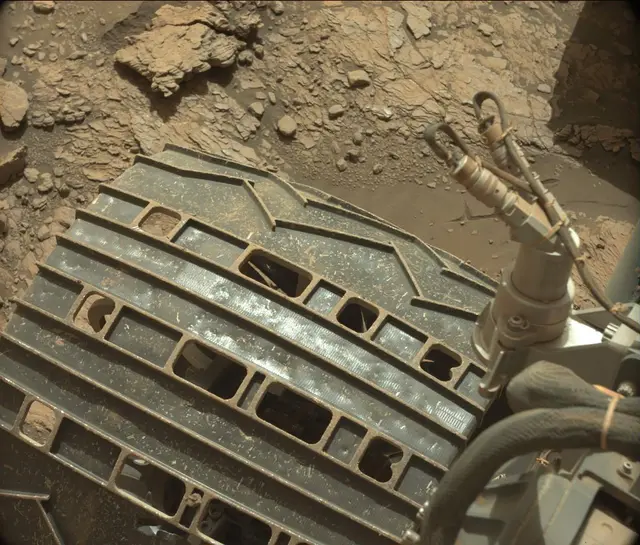 Sol 2459: Mast Camera (Mastcam)