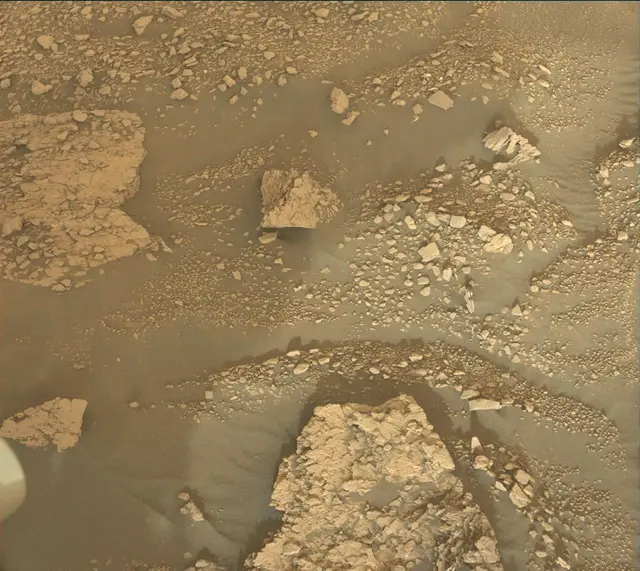 Sol 2459: Mast Camera (Mastcam)
