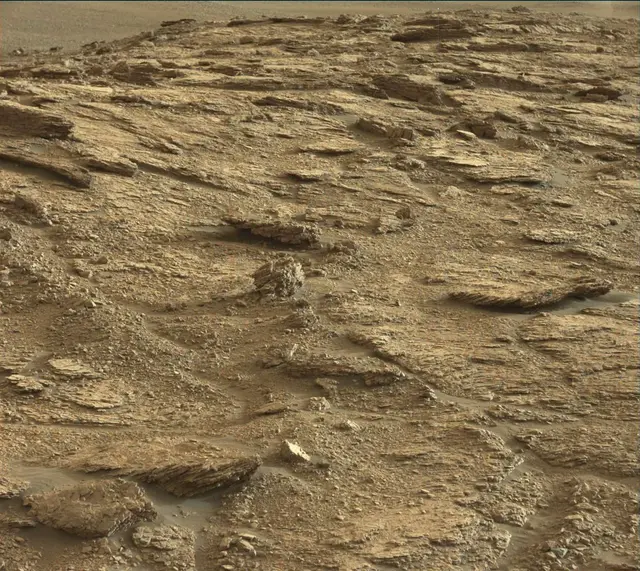 Sol 2459: Mast Camera (Mastcam)