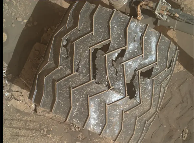 Sol 2459: Mars Hand Lens Imager (MAHLI)