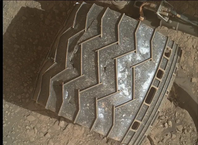 Sol 2459: Mars Hand Lens Imager (MAHLI)
