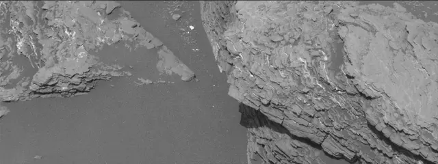Sol 2461: Mast Camera (Mastcam)