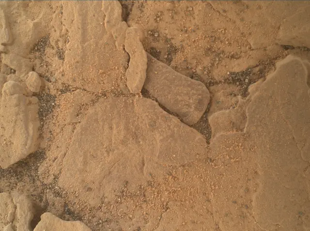 Sol 2461: Mars Hand Lens Imager (MAHLI)