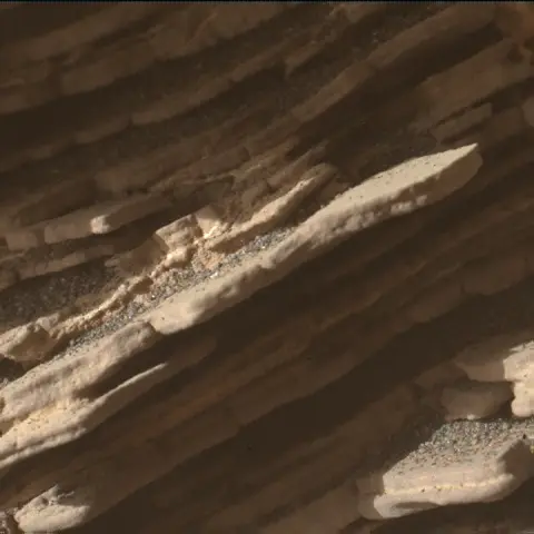 Sol 2462: Mars Hand Lens Imager (MAHLI)