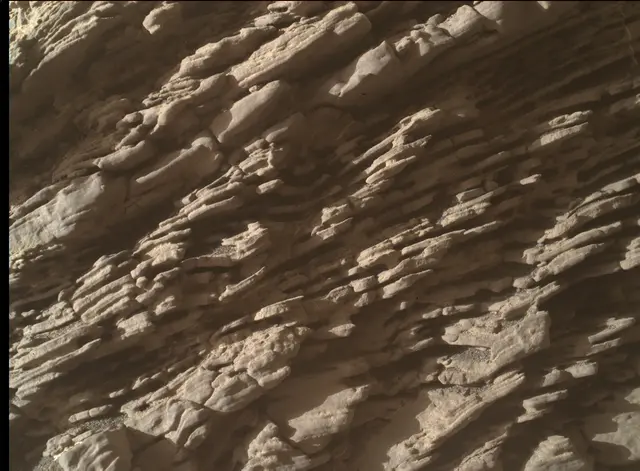 Sol 2462: Mars Hand Lens Imager (MAHLI)