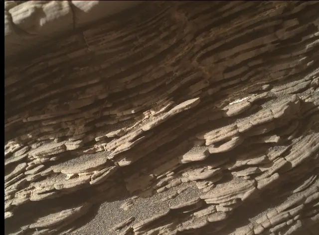 Sol 2462: Mars Hand Lens Imager (MAHLI)