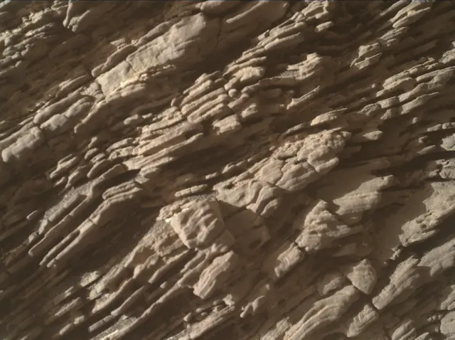 Sol 2462: Mars Hand Lens Imager (MAHLI)